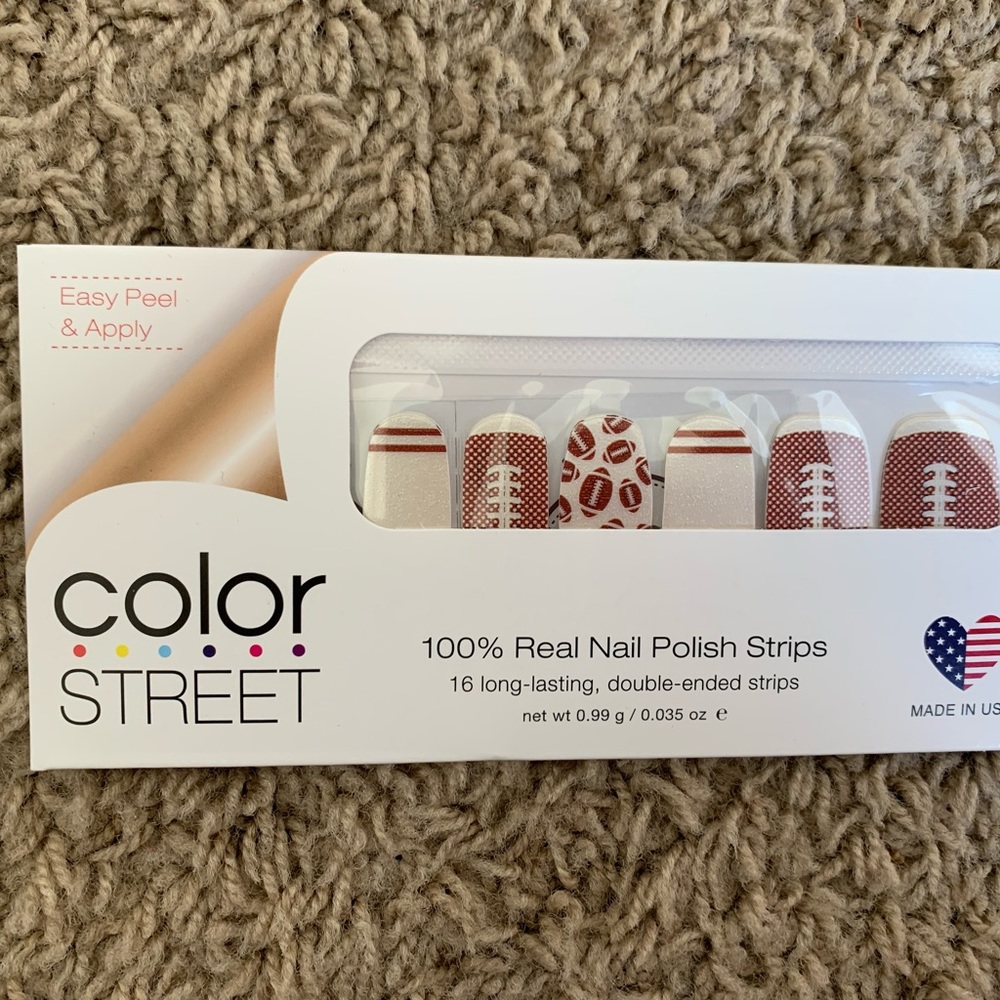 🎀3/$25🎀 Color Street press-on nails.  Touchdown.  NWT, never opened.